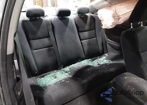 2011 Honda Accord 2.4 Lx-S z USA, uszkodzony, nr VIN 1HGCS1B32BA017112